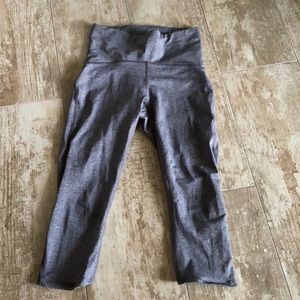 Lulu leggings - no tag attached. Size 4.